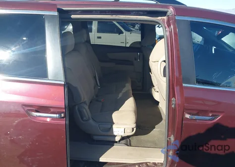 2015 Honda Odyssey Ex z USA, uszkodzony, nr VIN 5FNRL5H48FB006612